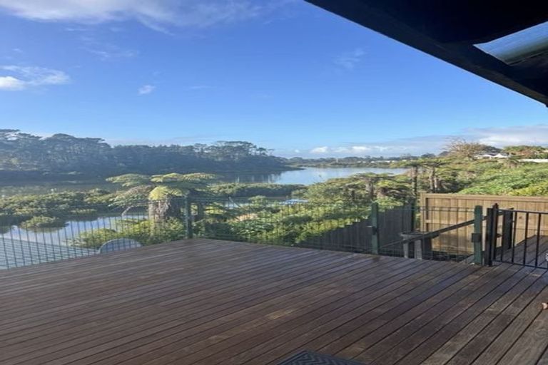 Photo of property in 33 Elliot Street, Riverhead, 0820