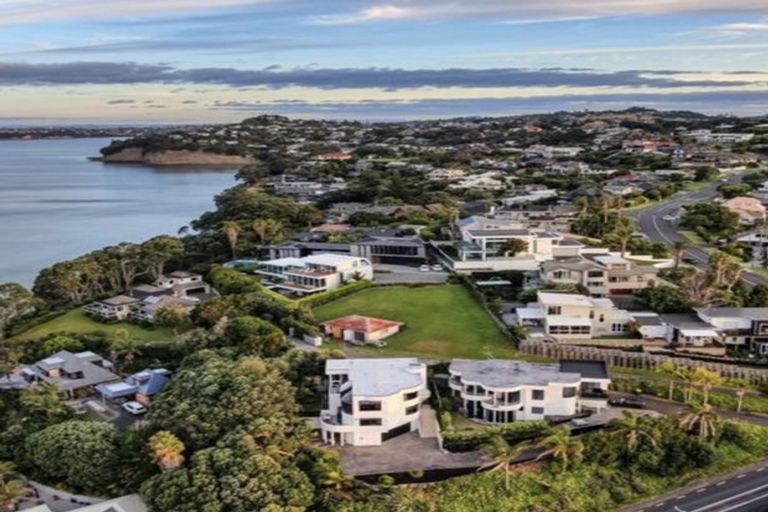 Photo of property in 1/30 Marellen Drive, Red Beach, 0932