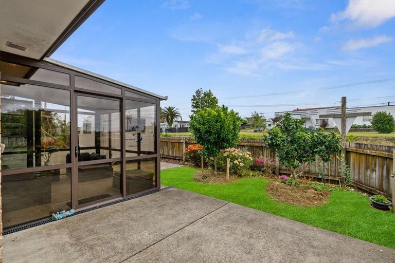 Photo of property in 96a Onerahi Road, Onerahi, Whangarei, 0110