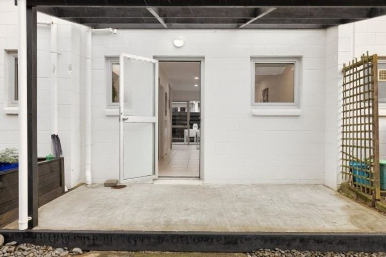 Photo of property in 7/20 Miro Street, Mount Maunganui, 3116