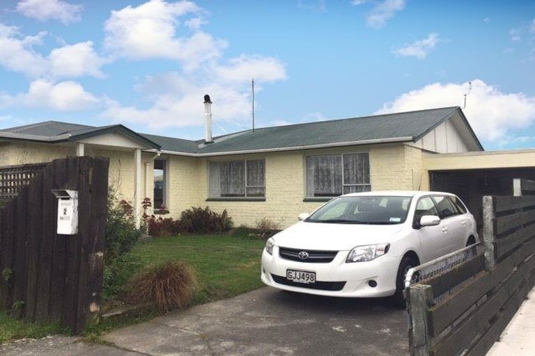 Photo of property in 2 Collingwood Place, Rangiora, 7400