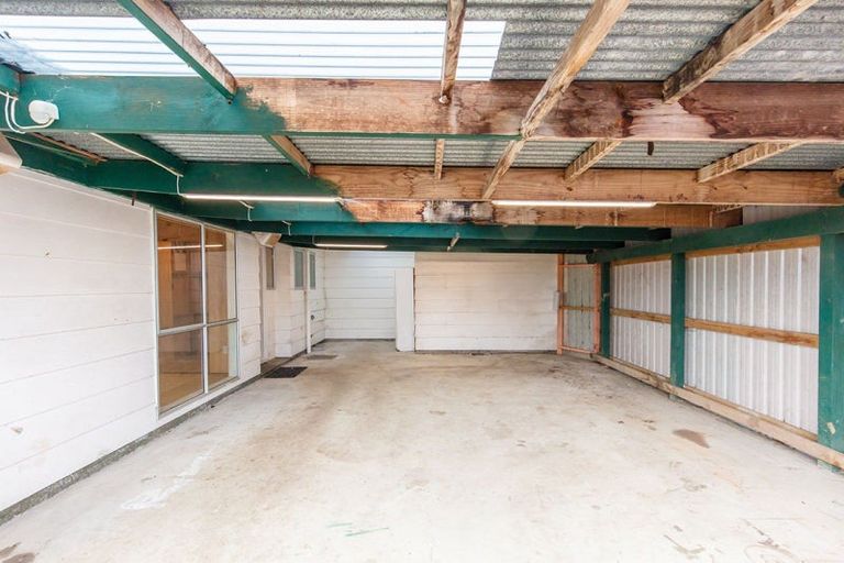 Photo of property in 8a Kebbell Avenue, Levin, 5510