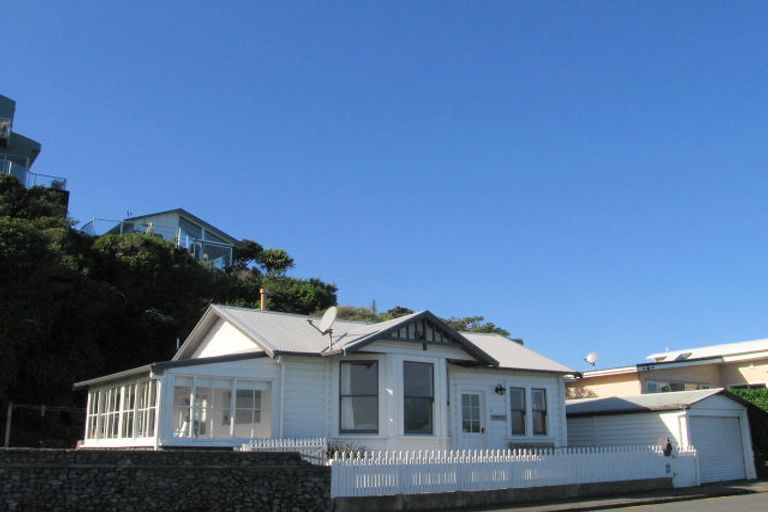 Photo of property in 65 Moana Road, Plimmerton, Porirua, 5026