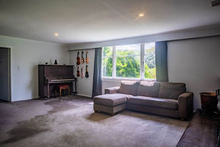 Photo of property in 822 Motukawa Road, Tarata, Inglewood, 4387