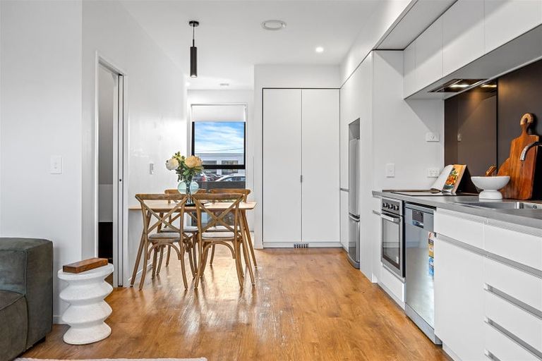 Photo of property in 8/283 Brougham Street, Sydenham, Christchurch, 8023