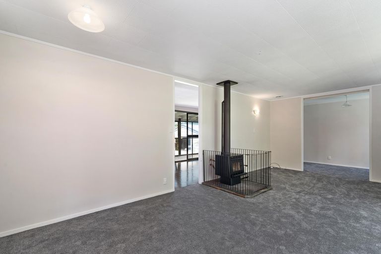 Photo of property in 468 Pukehangi Road, Pomare, Rotorua, 3015