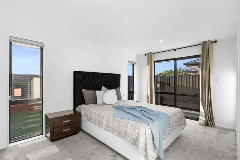 Photo of property in 14 Bill Harvey Drive, Halswell, Christchurch, 8025