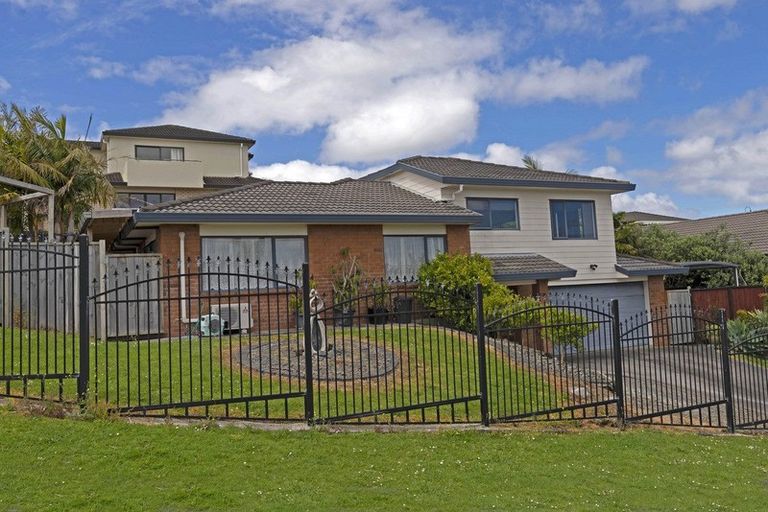Photo of property in 29 Chadlington Avenue, Henderson, Auckland, 0612
