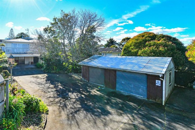 Photo of property in 24 Hyde Street, Manurewa East, Auckland, 2102