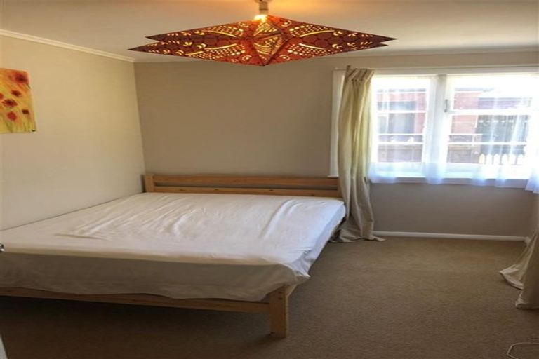 Photo of property in 1137 High Street, Taita, Lower Hutt, 5011