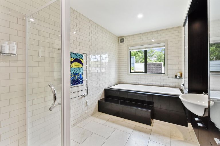 Photo of property in 333 Tuhimata Road, Paerata, Drury, 2578