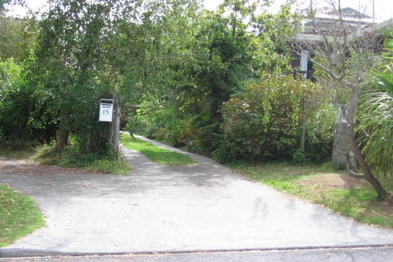 Photo of property in 1/15 Long Street, Torbay, Auckland, 0630