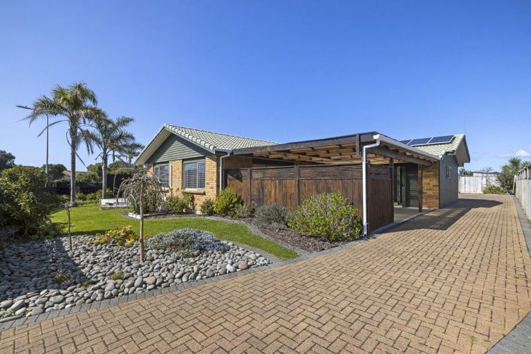 Photo of property in 6 Manuera Place, Ohope, 3121