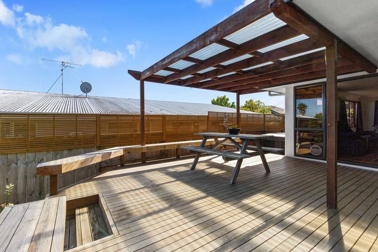 Photo of property in 16 Portobello Way, Huntington, Hamilton, 3210