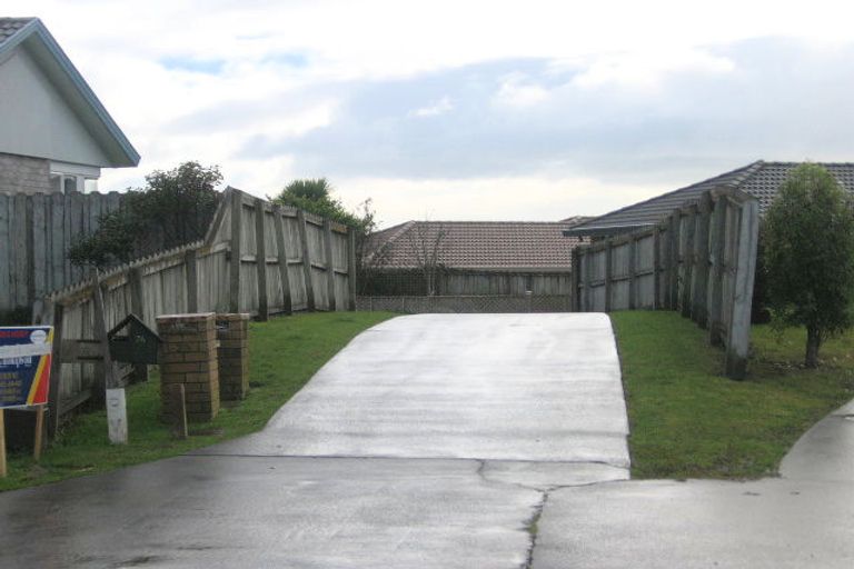 Photo of property in 22 Elderberry Road, Burswood, Auckland, 2013