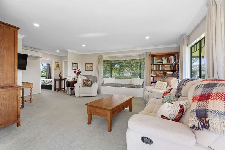 Photo of property in 21 Stephens Place, Hairini, Tauranga, 3112