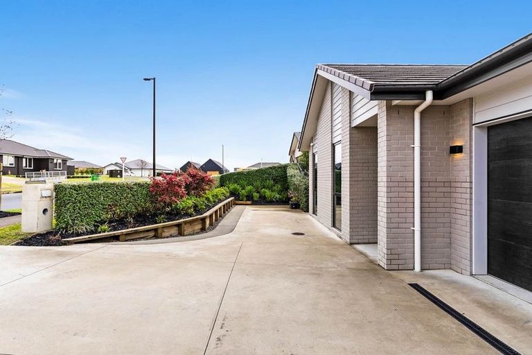 Photo of property in 3 Peacock Place, Pokeno, 2402