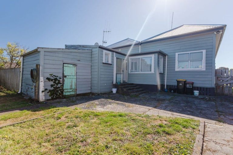 Photo of property in 44 Gordon Street, Dannevirke, 4930