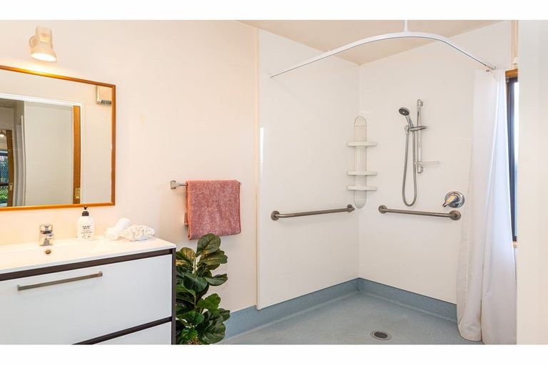 Photo of property in 9 Stopforth Street, Woodend, 7610