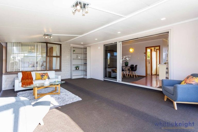 Photo of property in 25 Parker Street, Hornby, Christchurch, 8042