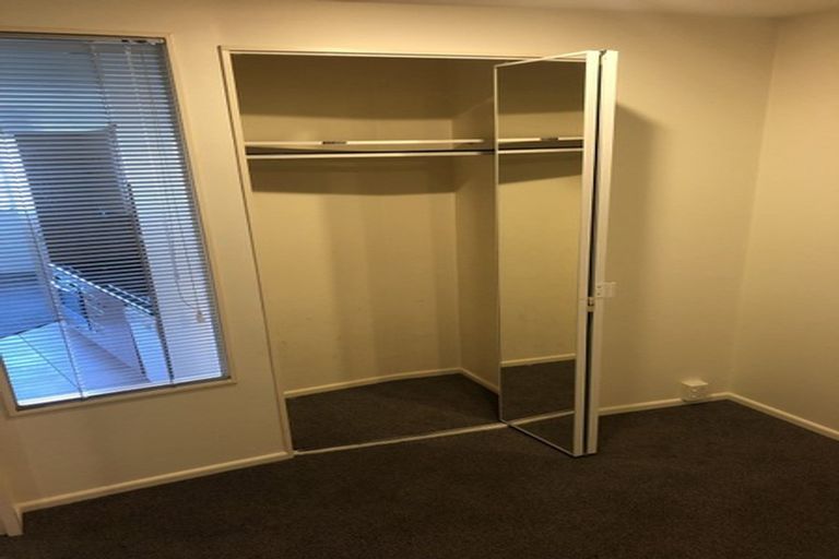Photo of property in Terrace Garden Apartments, 9a/120 The Terrace, Wellington Central, Wellington, 6011