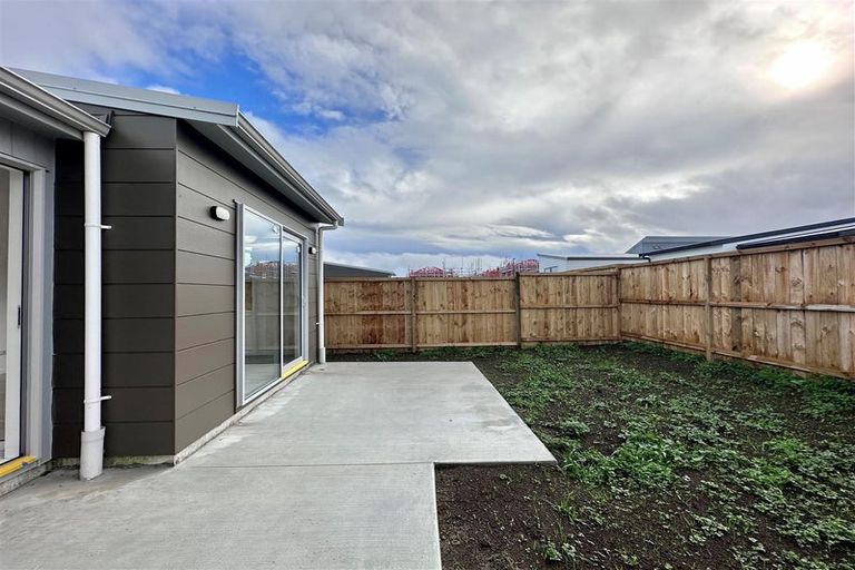 Photo of property in 10 Heihei Street, Papakura, 2110