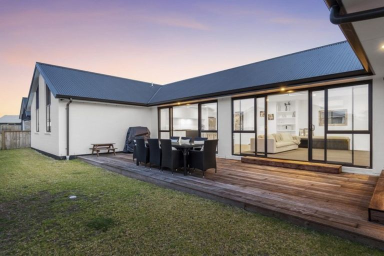 Photo of property in 11 Farrier Street, Papamoa, 3118