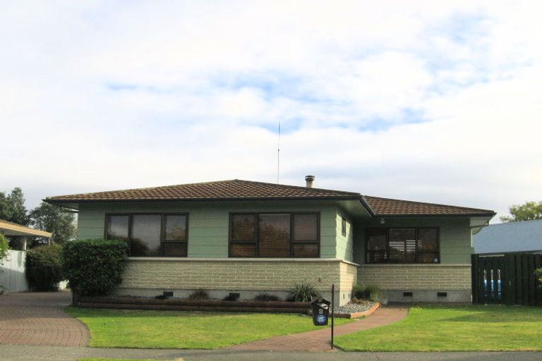 Photo of property in 4 Perry Crescent, Greenmeadows, Napier, 4112