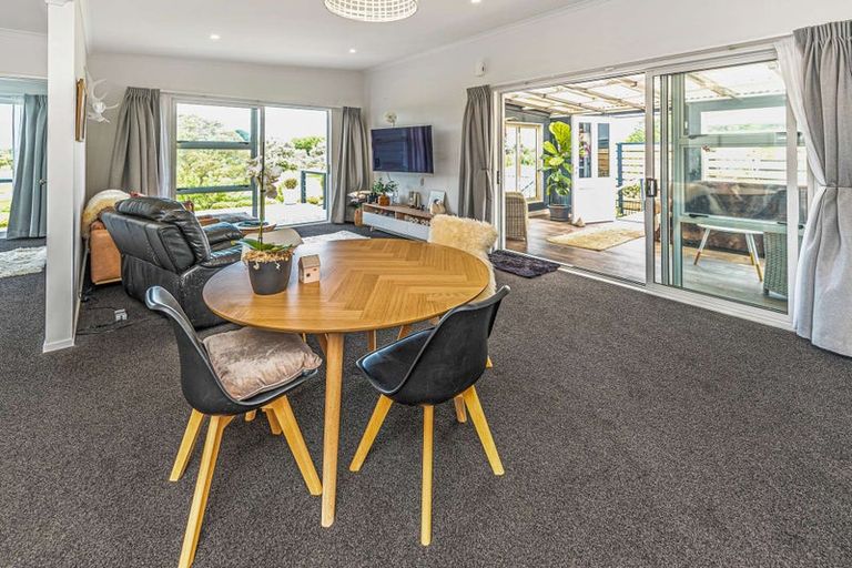 Photo of property in 5 Toi Street, Tawhero, Whanganui, 4501