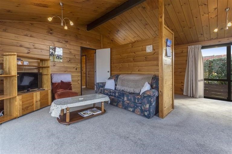 Photo of property in 393 Ngatai Road, Bellevue, Tauranga, 3110