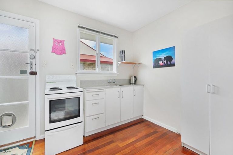 Photo of property in 4/5 Haast Street, Linwood, Christchurch, 8011