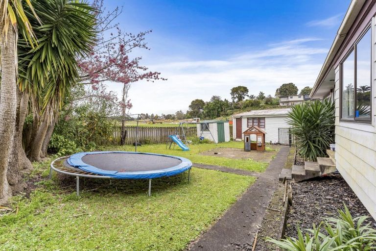 Photo of property in 43 Bellfield Road, Opaheke, Papakura, 2113