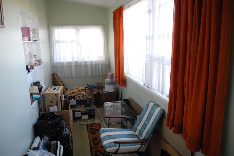 Photo of property in 56 Belt Street, Waimate, 7924