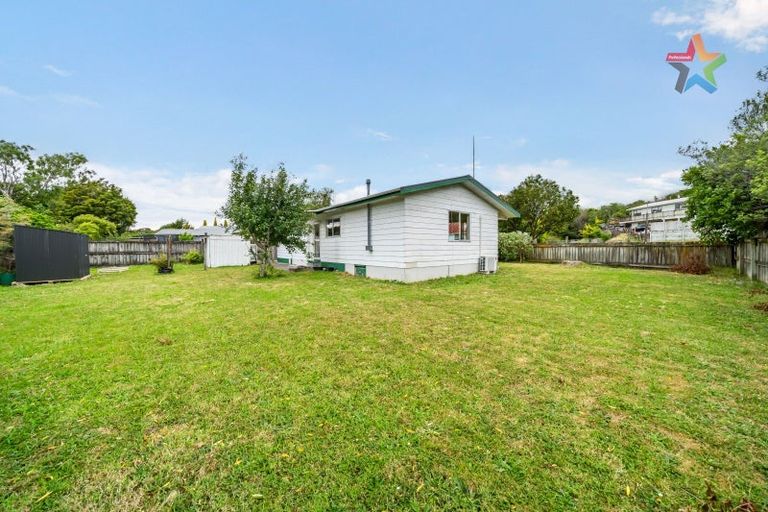 Photo of property in 3 Moonstone Grove, Birchville, Upper Hutt, 5018