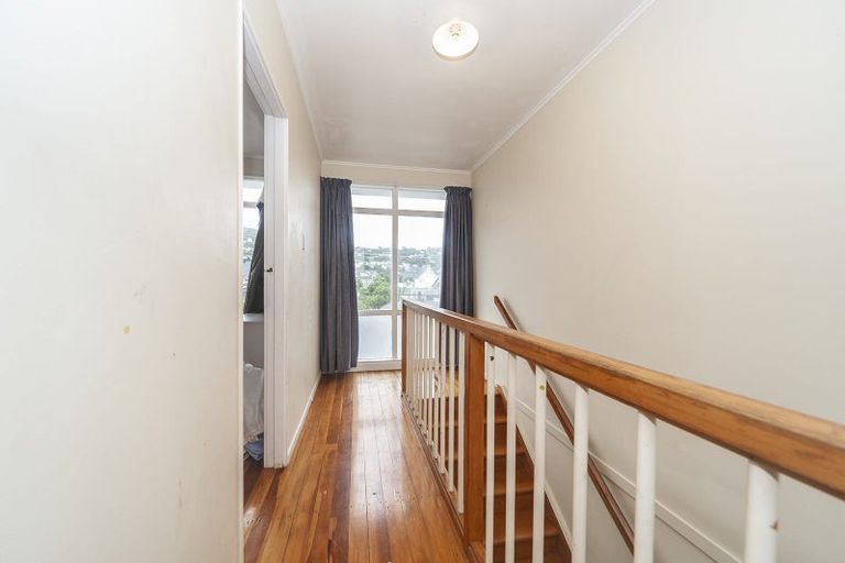 Photo of property in 7/55 Apu Crescent, Lyall Bay, Wellington, 6022