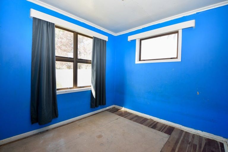 Photo of property in 13 Diamond Street, Carterton, 5713