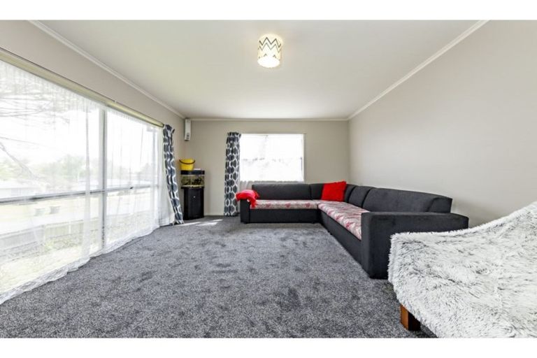 Photo of property in 8 Galilee Avenue, Red Hill, Papakura, 2110