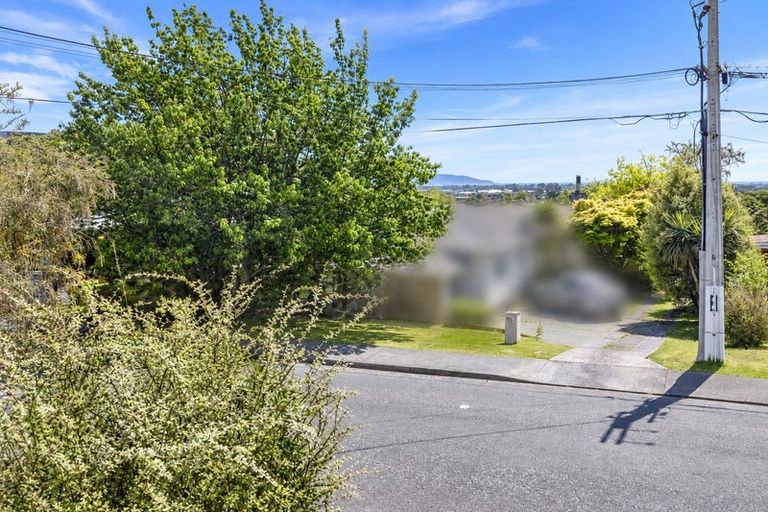 Photo of property in 46 Kaitawa Crescent, Paraparaumu, 5032