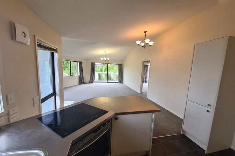 Photo of property in 10c Matipo Road, Mairangi Bay, Auckland, 0630