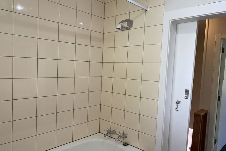 Photo of property in 1/21 Olliviers Road, Phillipstown, Christchurch, 8011