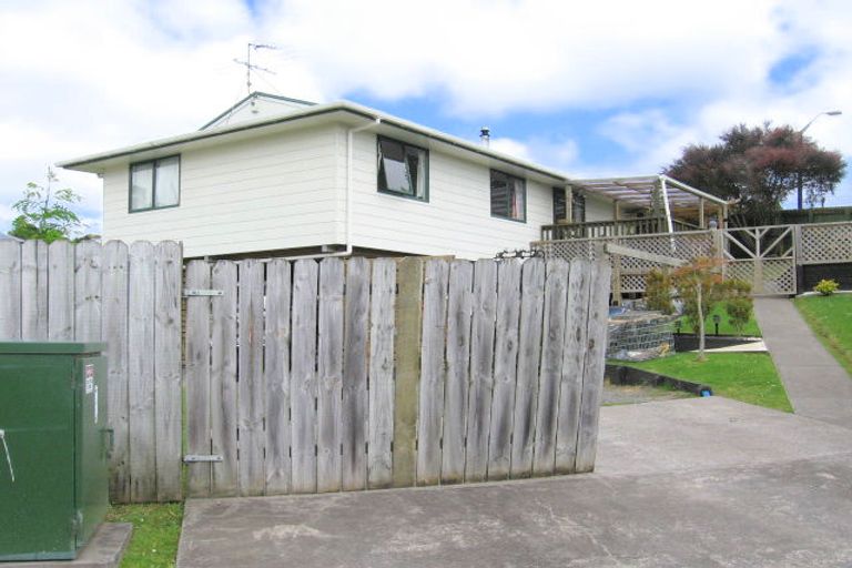 Photo of property in 1 Danube Lane, Glen Eden, Auckland, 0602