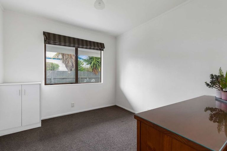 Photo of property in 4a Saint Lukes Place, Bader, Hamilton, 3206