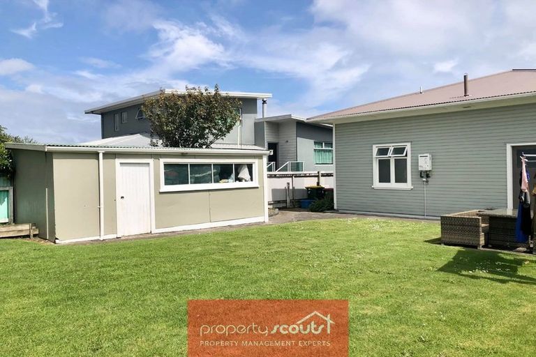 Photo of property in 6 Princes Street, Fitzroy, New Plymouth, 4312