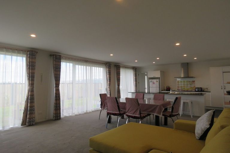 Photo of property in 11 George West Square West, Wigram, Christchurch, 8025