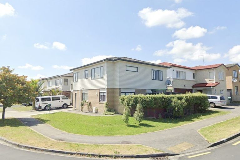 Photo of property in 23 Baverstock Road, Flat Bush, Auckland, 2016