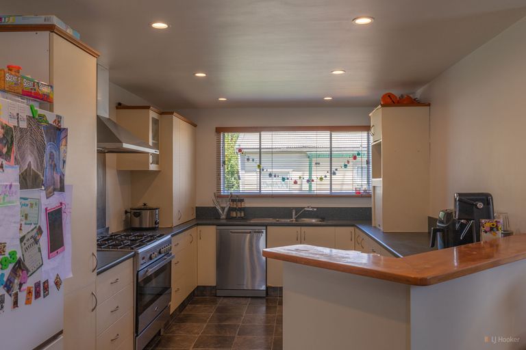 Photo of property in 9 Seddon Street, Temuka, 7920