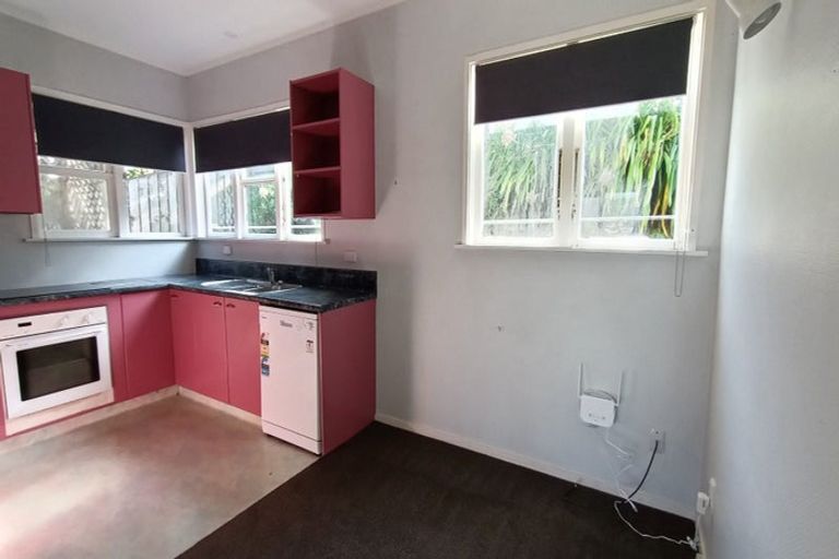 Photo of property in 121 Pembroke Road, Wilton, Wellington, 6012