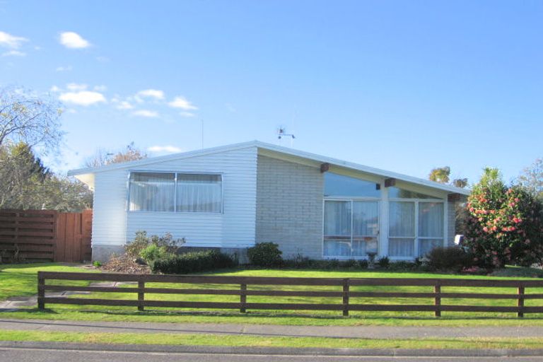 Photo of property in 40 Rutherford Street, Chedworth, Hamilton, 3210