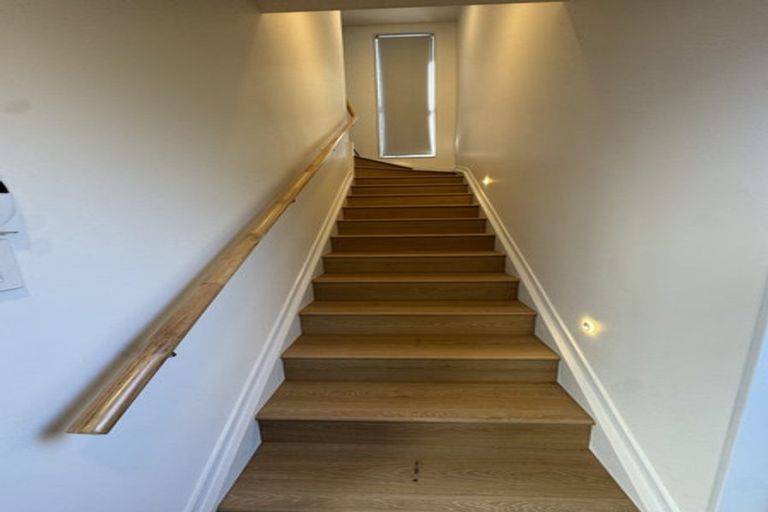 Photo of property in 14a Elcoat Avenue, Te Atatu South, Auckland, 0610