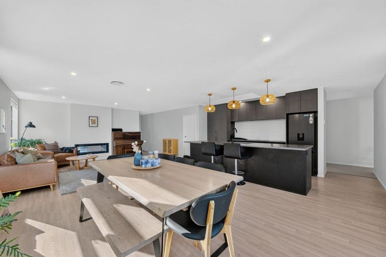 Photo of property in 79 Bannister Street, Jacks Point, Queenstown, 9371